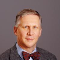 Portrait of Dr. Evan Flatow